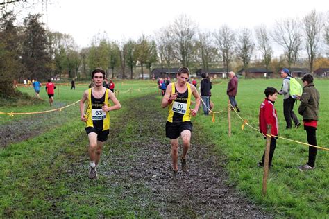 Fotos gratis : persona, corriendo, carrera, atletismo, ejercicio físico ...