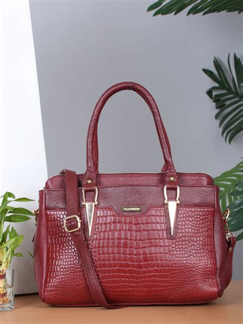Women Red Texture Leather Handheld Bag – Teakwood Leathers