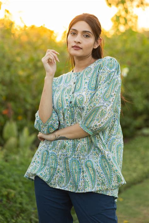 Masakkali Women's Pure Cotton Pleated Top - SPARSA India