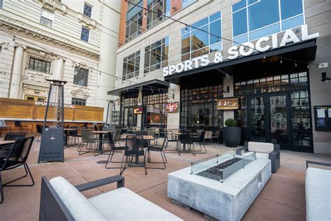 Sports & Social Allentown | Food, Drink, Sports Watching, and Games