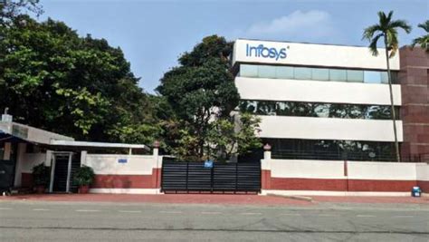 நான் தான் கடைசி ஜோக்கர்.. இன்போசிஸ் நந்தன் நிலேகனி..! | infosys 40 ...