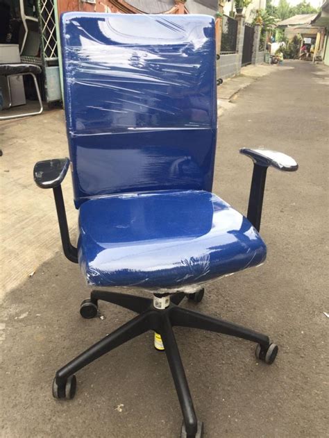 Jual kursi kantor manager / direktur merk INDOVICKERS HIGH BACK ...