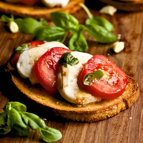 Tomato Basil Mozzarella Bruschetta