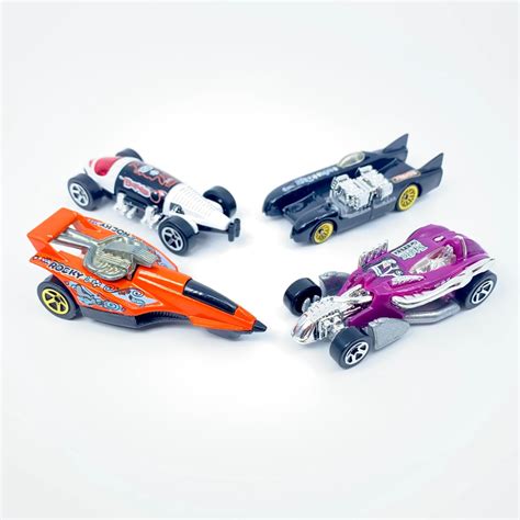 4x Vintage Mattel Hot Wheels Rocky & Bullwinkle Set, Boris Natasha, Car-toon Friends- XT-3 ...
