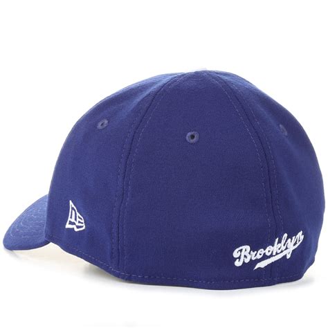 New Era 39Thirty Team Classic Stretch Fit Cap - Brooklyn Dodgers/Blue ...