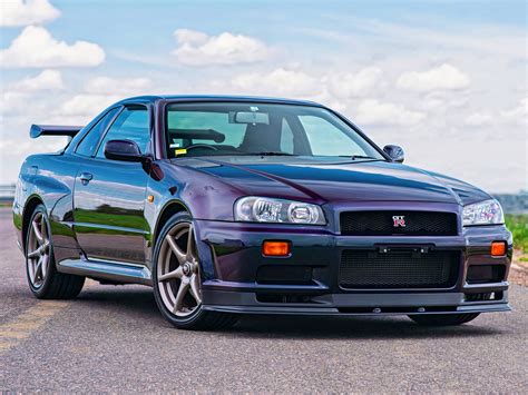 Rare Street-Legal 1999 Nissan Skyline R34 GT-R V-Spec in Midnight ...