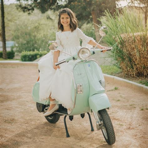 Peluquería Enredos | ️ A N G E L A ️ ………. Angela nos eligió para el día ...