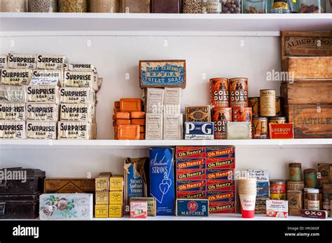 General Merchandise Store 的图像结果