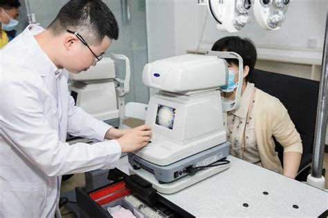 眼镜视光师培训知识：辅助镜片的作用及技术要求
