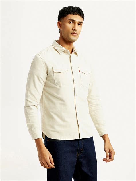Men's Solid Slim Fit Corduroy Shirt – Levis India Store