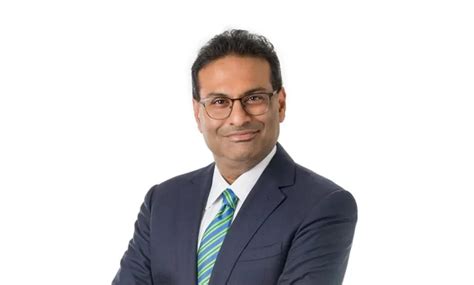 Laxman Narasimhan Biography - Indian-American Business Exe..