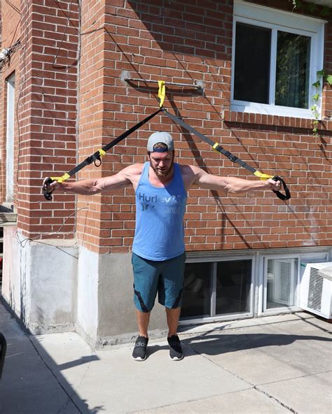 Chest Development Workout 的图像结果