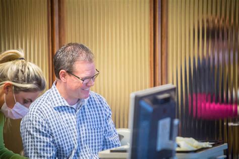 Dentist Vs. Orthodontist: Are They the Same?