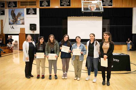 Lincoln Academy Honors National Spanish Exam Medalists – Lincoln Academy