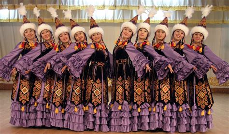 Национальная одежда в Киргизии