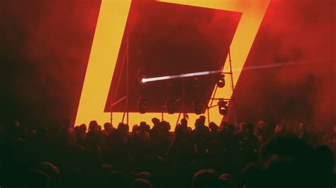 Wallpaper concert, crowd, silhouettes, neon, glow hd, picture, image