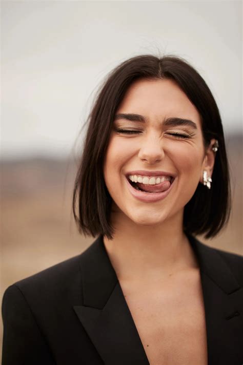 Dua Lipa | Celeb Hottie Picture