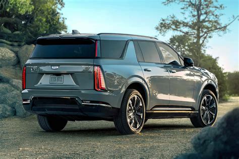 2026 款凯迪拉克 Escalade IQL EV | Uncrate