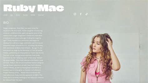 Singer Bio Examples 的图像结果