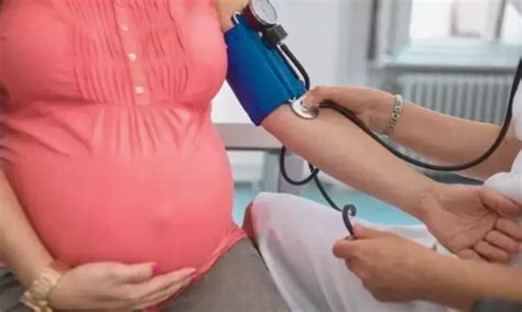 Higher maternal blood pressure increases the risk of pregnancy ...
