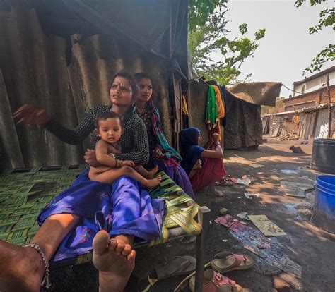 India's Factory Workers in Sweatshops: DTE Chronicles the Killer Heat's ...