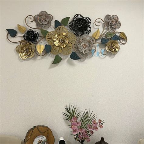 Alluring Gold Floral Metal Wall Hanging