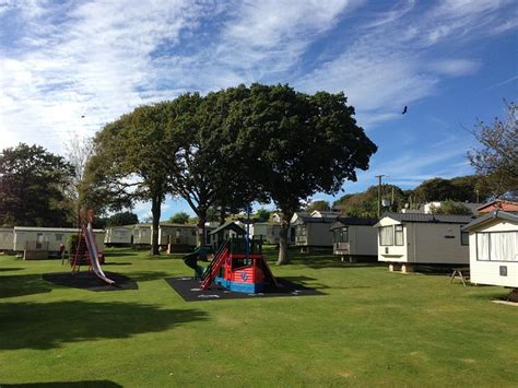 CHEVERTON COPSE HOLIDAY PARK (Sandown, Isle of Wight) - Campground ...