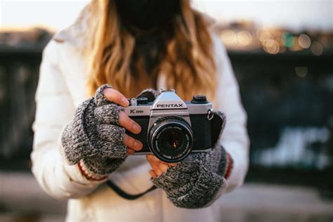 The 12 Best Film Cameras For Beginners Under $500 - The Mandagies