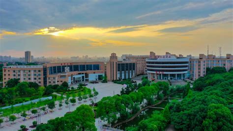 湖南理工学院获批湖南省2020-2023年拟立项建设博士学位授予单位！_大学