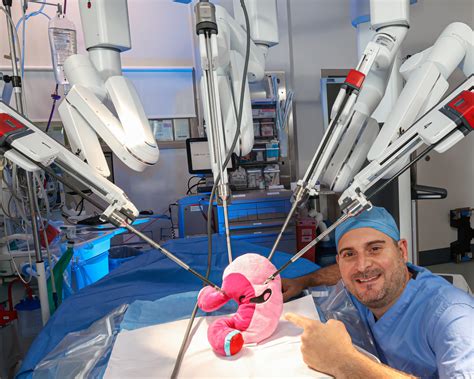 Da Vinci Robot | Dr Rekkas | General Robotic and Bariatric Surgery