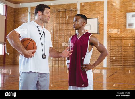 Basketball Coach 的图像结果