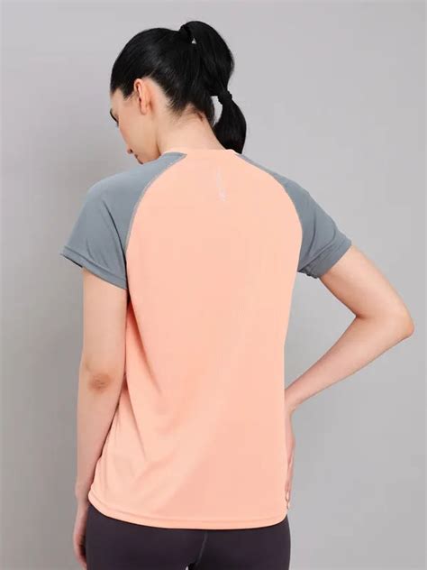 Women Slim Fit Crew Neck T-shirt with Techno Cool+