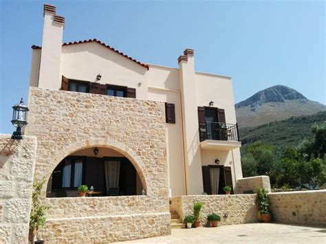 Elezar - Νέο Οίτυλο, Μάνη
