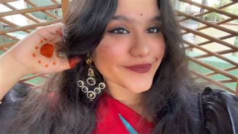 Sabyasachi Big Hoops - P0321 | PetalsbySwathi