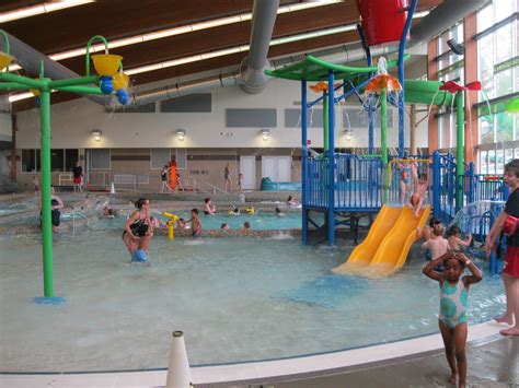 Snohomish County Family Activities: Lynnwood Recreation Center Pool