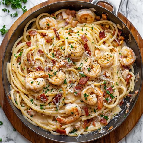 Copycat Olive Garden Chicken and Shrimp Carbonara Recipe - TremBom