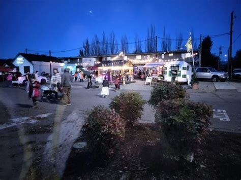 STAR FOOD TRUCK MARKETPLACE - Updated August 2025 - 59 Photos - 719 ...