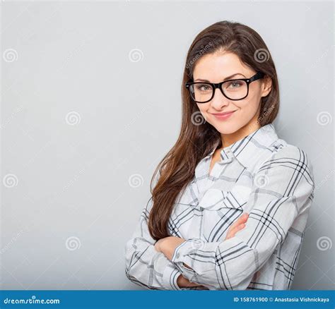 Business Women Facebook Profile Picture 的图像结果