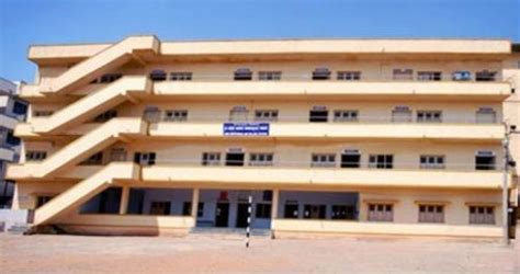 Shri Siddeshwar Law College Bijapur Campus: Photos, Virtual Tour