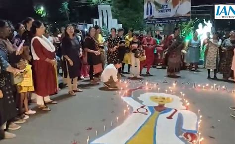 कोलकाता रेप-मर्डर केस : डॉक्टर के माता-पिता ने कहा- पुलिस शुरू से ही ...