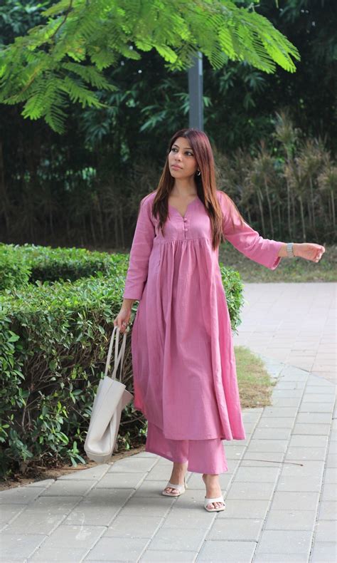 Cotton Slub Onion Pink Pleated Coord Set – Baareeki
