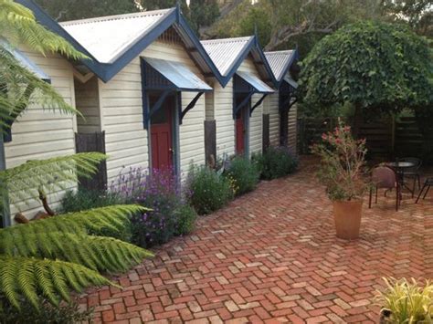 REEFTON HOTEL (Warburton) - Hotel Reviews & Photos - Tripadvisor