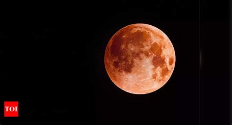 Chandra Grahan 2022: Date, Sutak Time and Effects of Lunar Eclipse ...