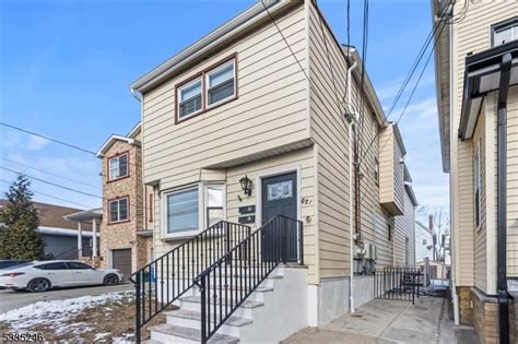 627 Montgomery St, Elizabeth, NJ 07202 | Homes.com