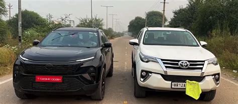 2023 Tata Harrier Facelift Dark Edition vs Toyota Fortuner SUVs in a ...