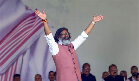 Jharkhand CM Hemant Soren Elected JMM President, Shibu Soren Named ...