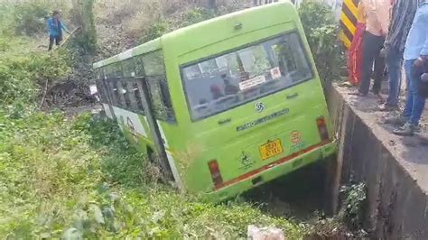 20 passengers injured as Mo Bus falls into nullah in Khordha