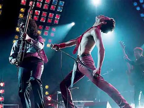 Bohemian Rhapsody review: 'Bohemian Rhapsody' review: A foot-tapping ...