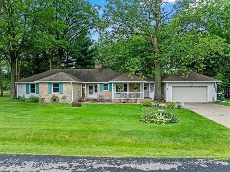 718 S Drake Ave, Marshfield, WI 54449 | Homes.com