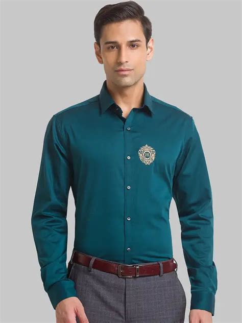Men Green Slim Fit Solid Cotton Shirts – MyRaymond